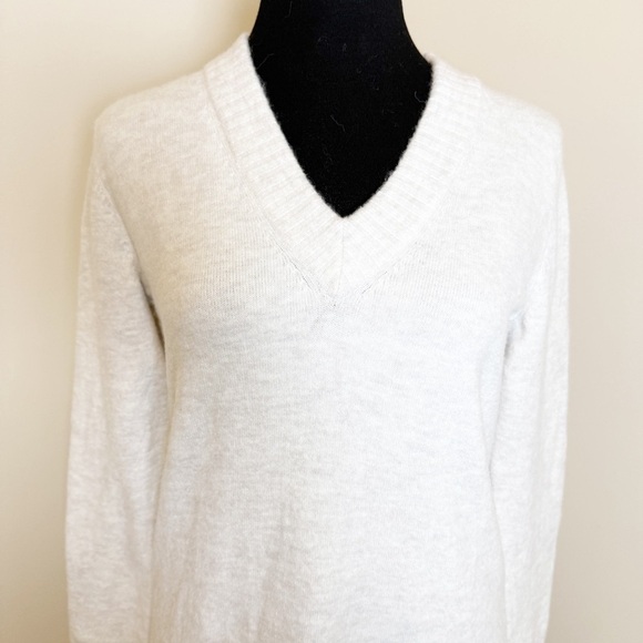 Athleta wall V-neck tunic sweater S - Picture 6 of 12